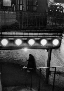  Henri Cartier-Bresson FRANCE. Paris. 1952