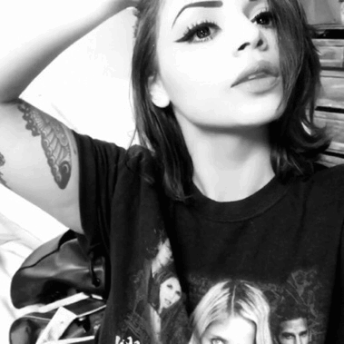 dulcemariposatriste:  Suck a fuck