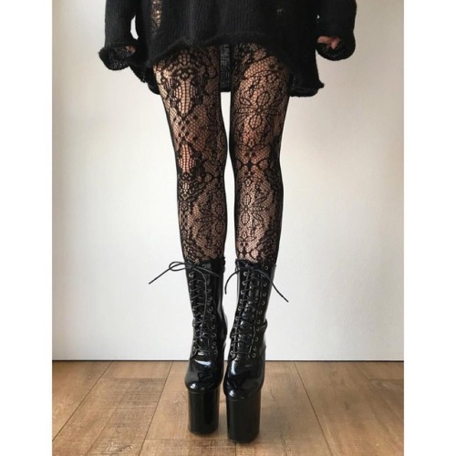 RTBU BITE 20cm Platform Calf Lace Up Zip Runway Show Boot Fetish Black Patent. WHERE TO BUY: https:/