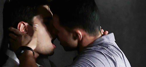 whattarush:  He’s a ten and now I kind of can’t get him out of my head.