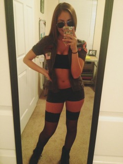 milenahhh:  Slutty topgun costume I threw