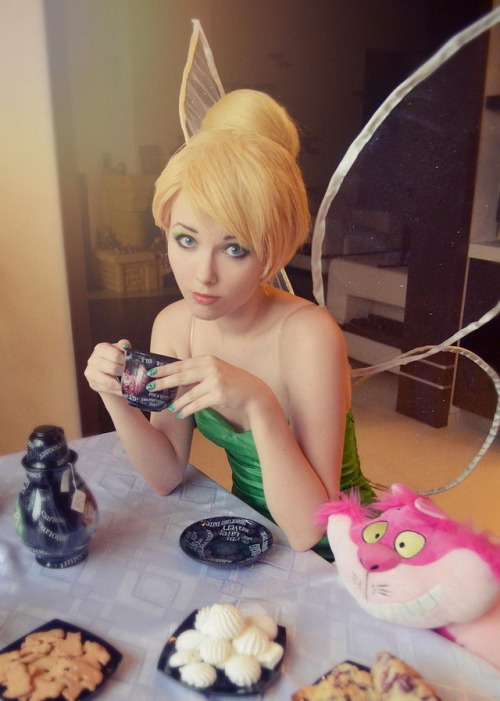 hotcosplaygirl: Cosplay girl