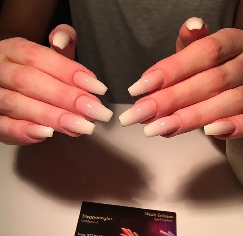 expensivetastexox:  💅🏻
