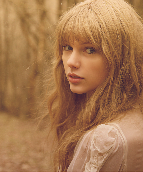 leeannemontgomery: 606catcher:  Taylor Swift…  @missymellissa5