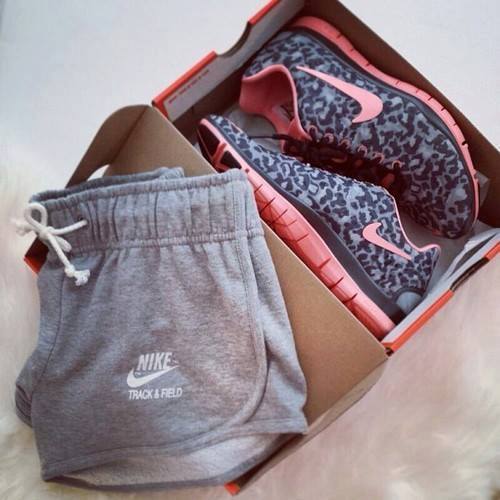 izapyyza:  Nike | via Facebook na We Heart It http://weheartit.com/entry/79503326/via/zaynslaugh 