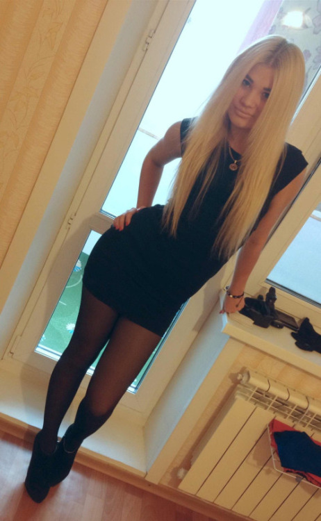 pantyhose teen