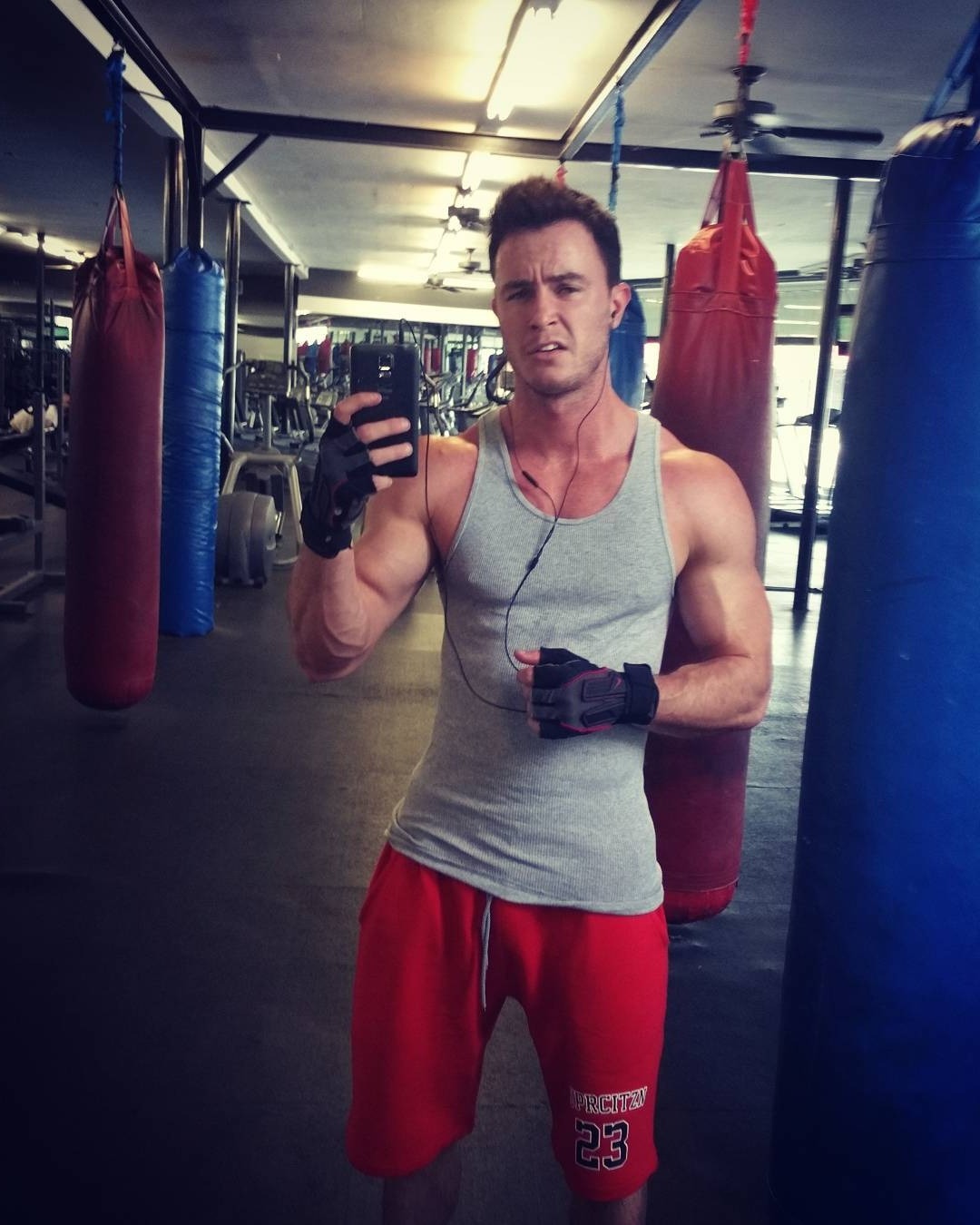 fpvs:    the_ryan_kelley: It’s gloomy outside/I don’t want to be here/I should