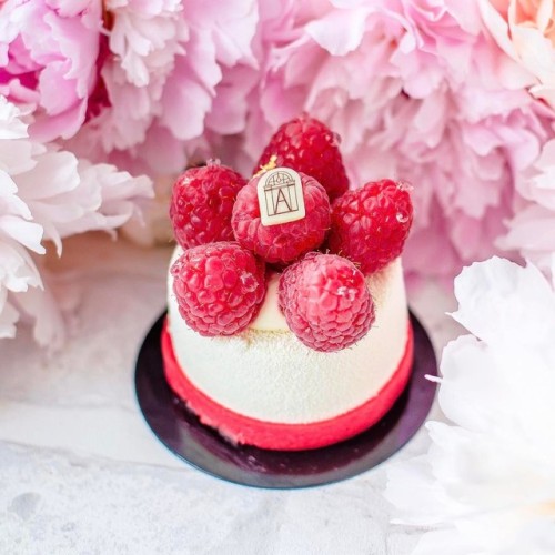 Raspberry Cheesecake | by bakemetoparis