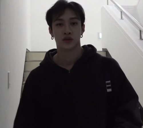 Yandere!Bang Chan: S/o Gets Hurt