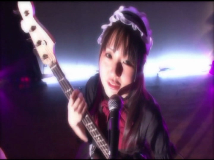 Cosplay Girl Tsubomi (K-On)  VIDEO -  https://www.facebook.com/photo.php?v=677285432330940