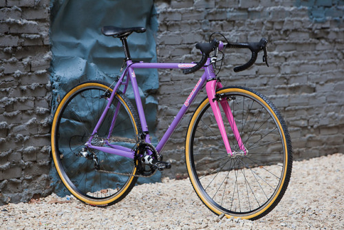 rideyourbike:  therubbishbin:  Brad’s Mudville by Geekhousebikes on Flickr.