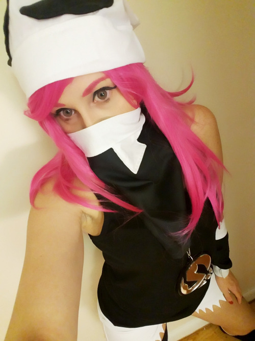 mahoushojo:I’ve been busy with that MAGFest Con Crunch, but I wanted to post some Cosplay Test selfi
