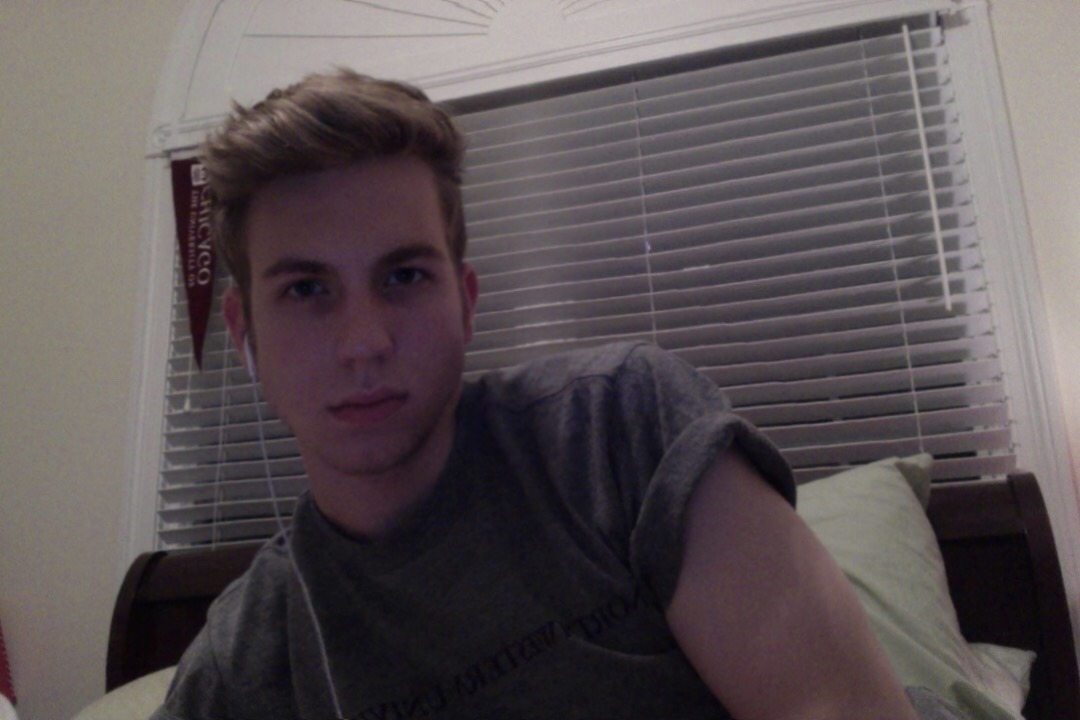 tortillah:  bring back the photobooth selfiee 