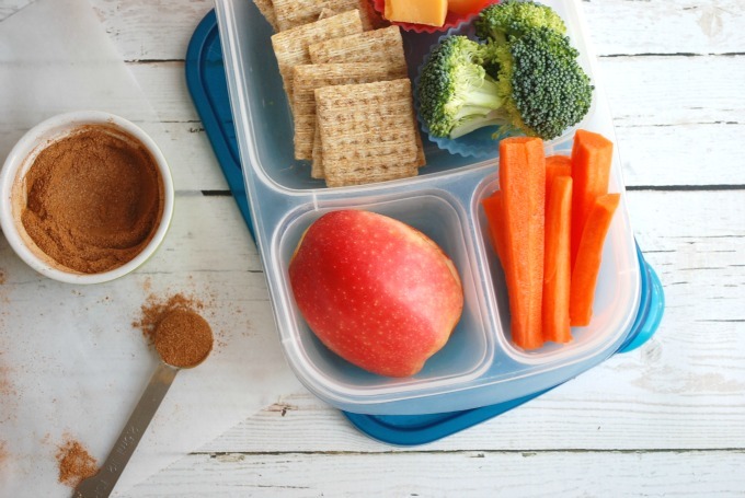 #Nutrition A Clever Way To Pack Apples in Lunch Boxes - Real Mom Nutrition , see more https://t.co/2WlLUP43a2