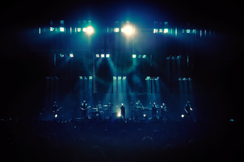 nineinchnails:  Nine Inch Nails: Tension 2013. On tour now. Photos by Rob Sheridan.  SE VIENE! PARA 