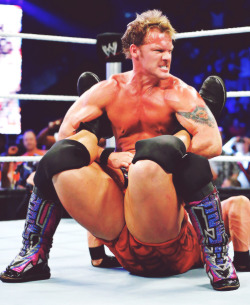 Damn those Ryback thights/crotch plus Jericho&rsquo;s angry face make this pic perfect