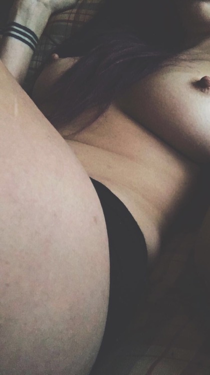 lilfxo:  I want to be your art.