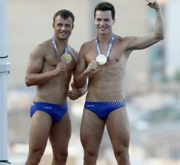 sfswimfan:  speedozrulez: More of the Head Dots divers from BCN 2013 from here Lovely! 