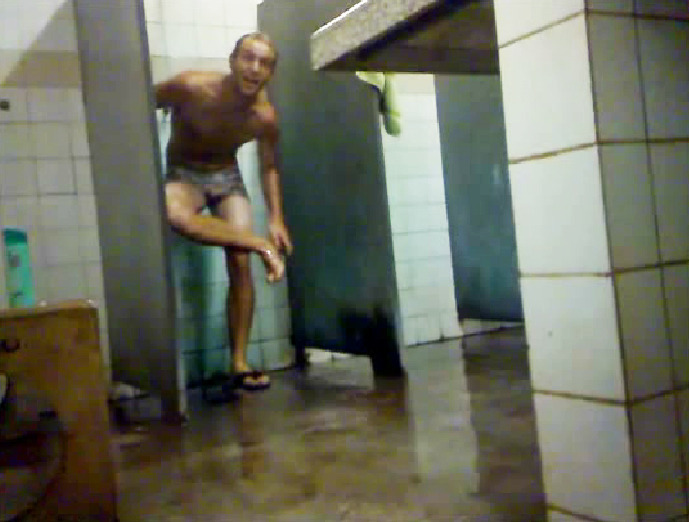 spycamdude2:  Showers spy! Follow me!….http://spycamdude2.tumblr.com/