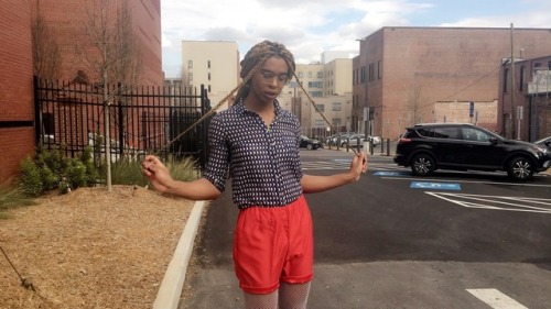 whitelivesdontmatter: happy blackout from me and these poorly fitted shorts i made
