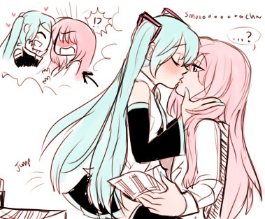 hotsunemeekoo:  dashingicecream:  i wanna draw master!luka and vocaloid!miku now………………………………………………………  pLEASE  i did what i could u//o//u    
