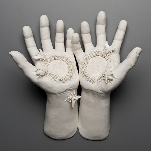 misswallflower:porcelain sculptures by Kate Macdowell