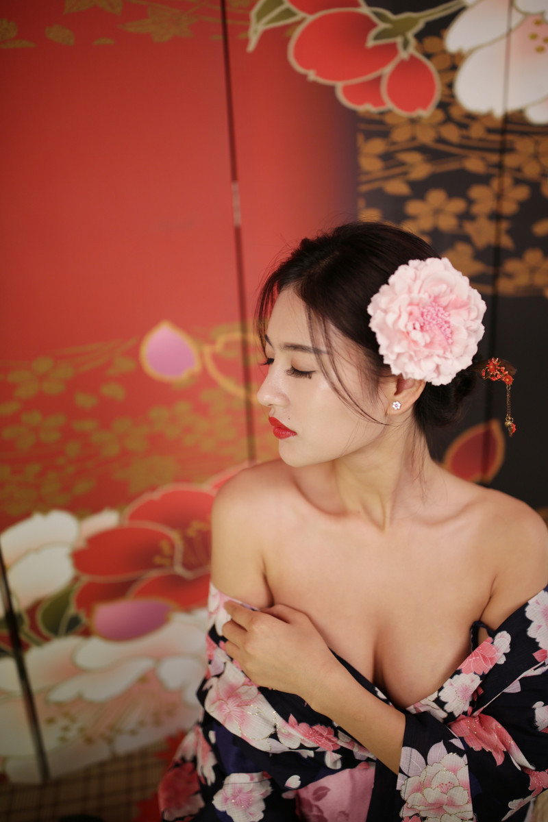 hello-happylim-blog: 想看更多私拍美女图片，请您加入VIP专区 * happylim3plus