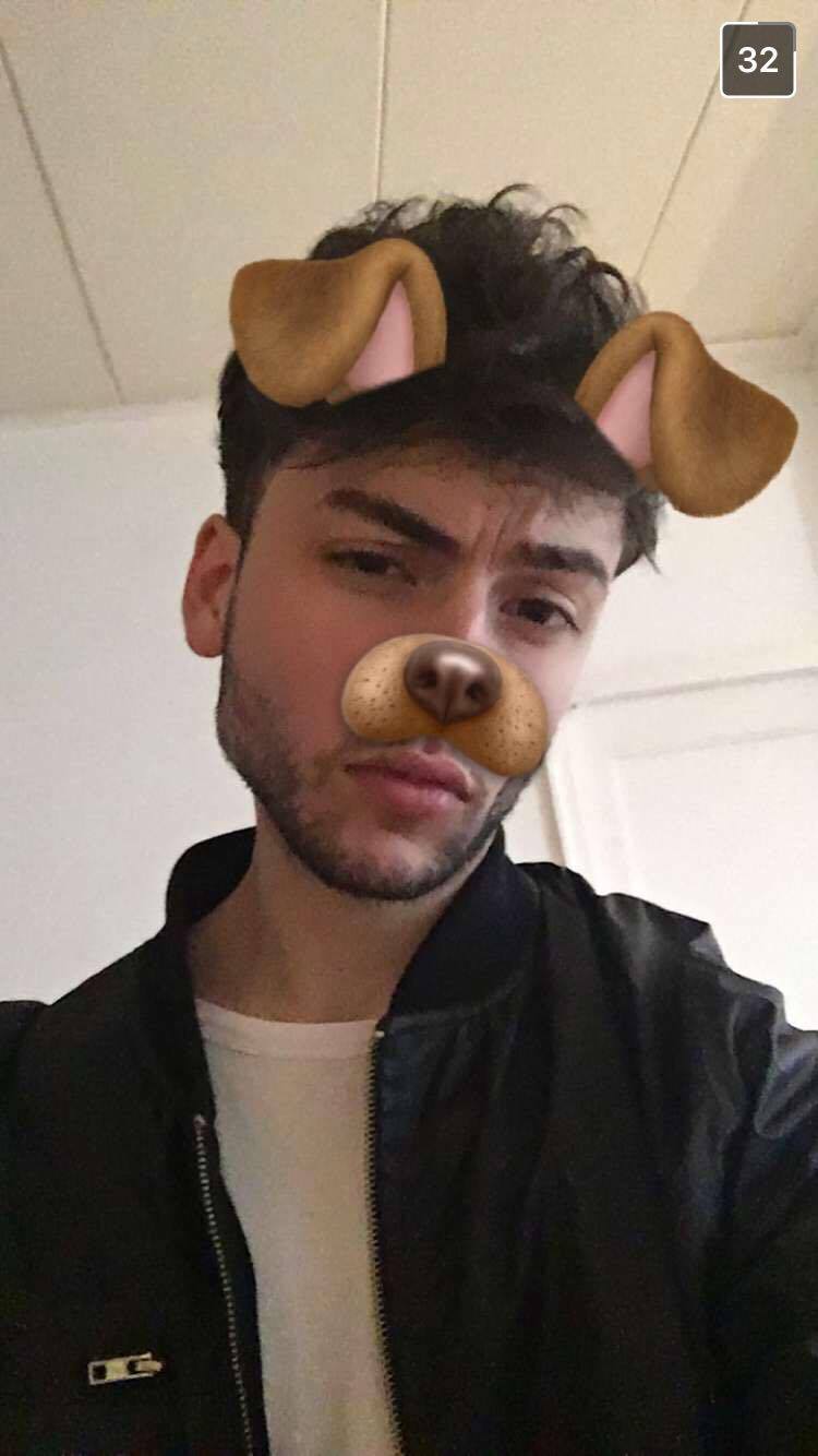 rhilkens:  I may post a bit too much on snapchat, but we should become friends on