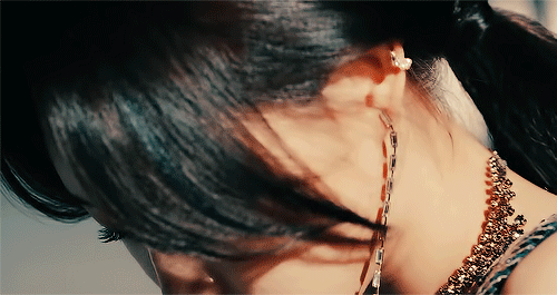 parkchae:chungha in  ‘remedy’