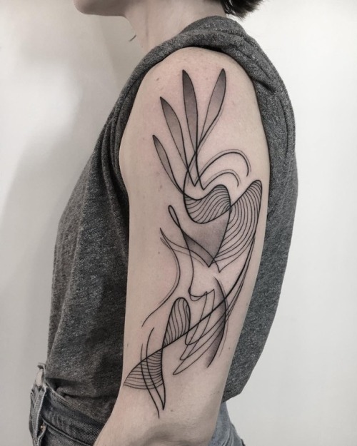 Abstract arm #abstracttattoo #blackworktattoo #linetattoo #abstractlines #athensgatattoo #atlantagat