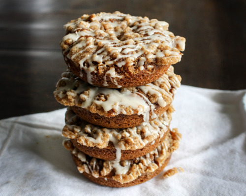 magicalfoodtime: (via Baked Pumpkin Donuts with Coffee Cake Streusel &amp; Maple Glaze)