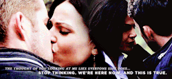 dirtymonstaa: I don’t think the Evil Queen was there to hurt Robin.