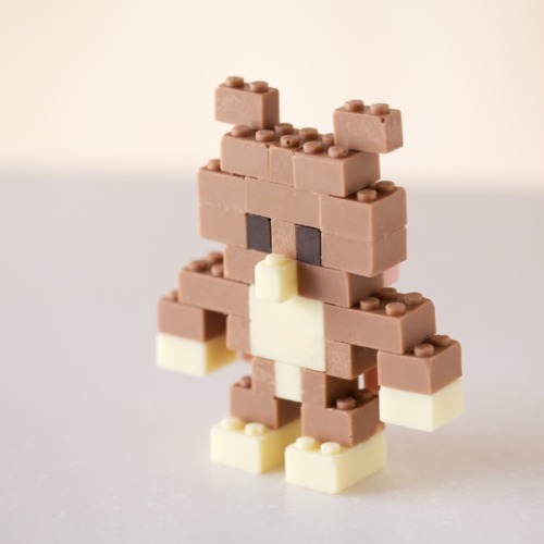 Edible And Functional Chocolate LEGO Bricks By Akihiro Mizuuchi