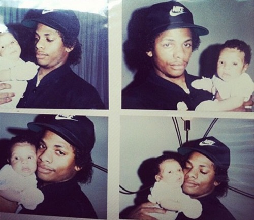 harrysnipplesvevo:    This is Eazy with derric. his second son :))