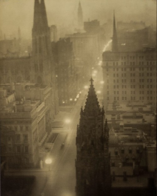 nevver:  Night lights, Alvin Langdon Coburn 