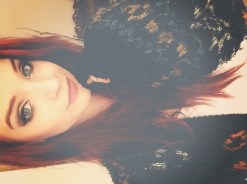 n-i-g-z:  so tired. 4 hour car journey ahead. help 