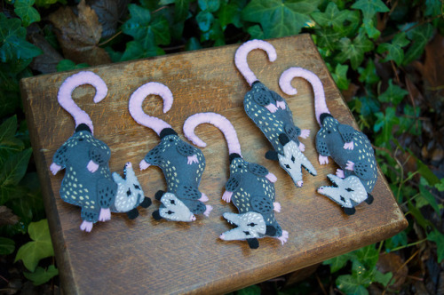 artofmaquenda: I’m so happy with my opossum felt ornaments! All handmade and unique designs! ^