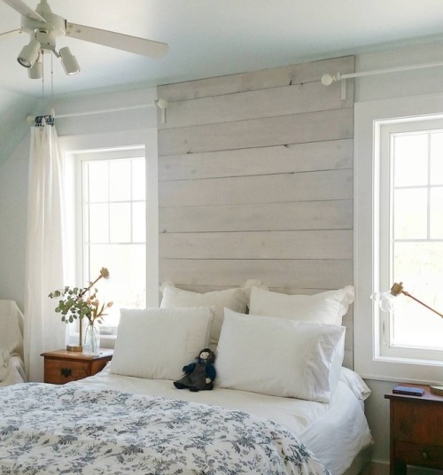 oldfarmhouse:www.instagram.com/meadowfarmhouse