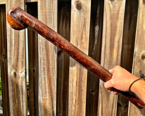 Irish blackthorn shillelagh. 22 inches long, 720g in weight. The term shillelagh (thonged stick) has