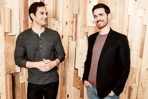 Colin O’Donoghue and Andrew J. West photographed at the 2017 Summer TCA, August 6, 2017. (x)