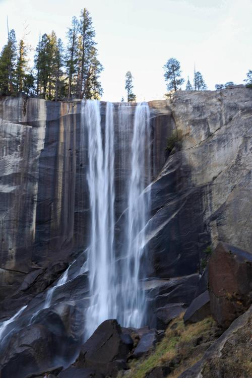 oneshotolive:  Vernal Falls, Yosemite NP, California [3648X5472][OC] 📷: wcis4nubz 