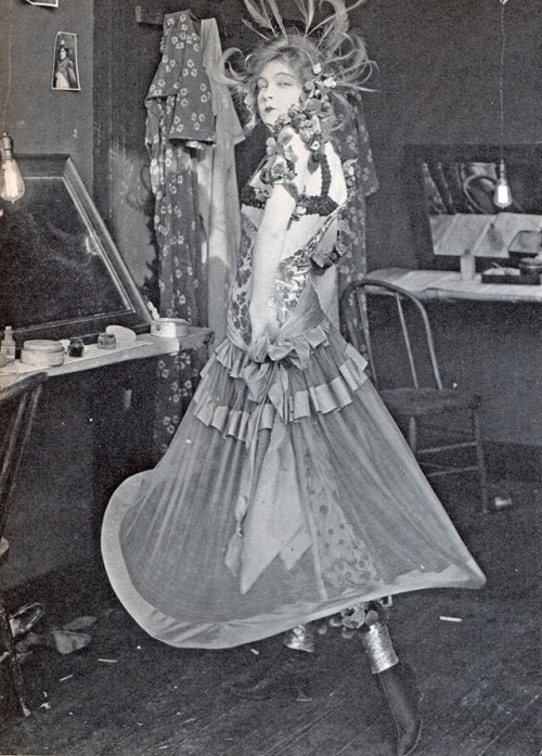 Lillian Gish painted-face.com   porn pictures