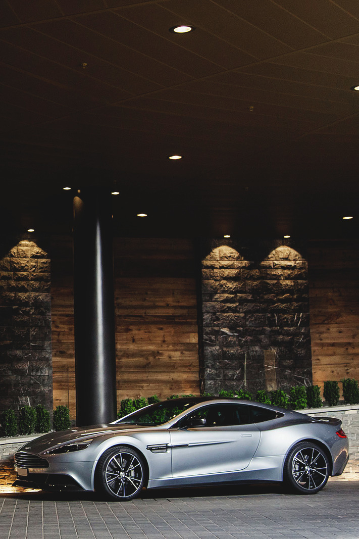 Premium Elegance.