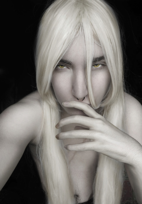   binged castlevania last night and couldn’t resist a costest  