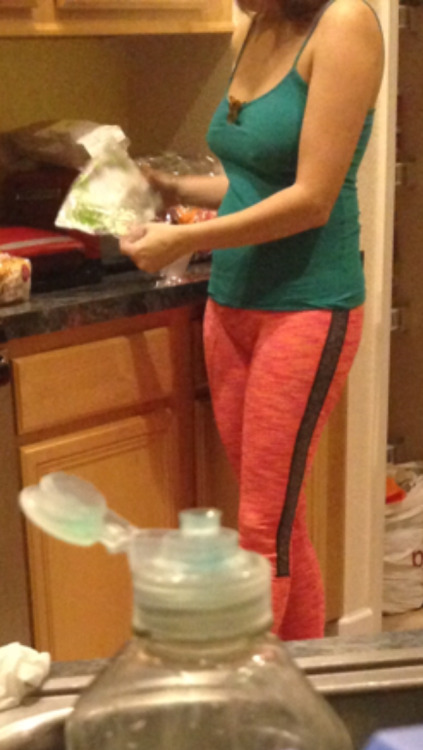 piopic: I love see my wife wearing those swimsuits and yoga pants. What do you think? Don’t be