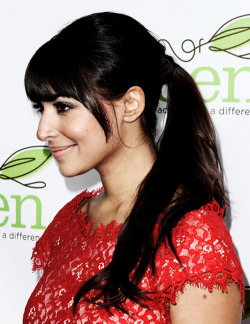 fuck yeah hannah simone!