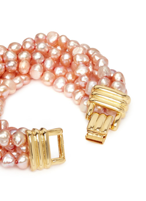 tinamotta: Kenneth Jay Lane ,pink multi strand baroque pearl bracelet. Fonte : www.lyst.co.uk via t