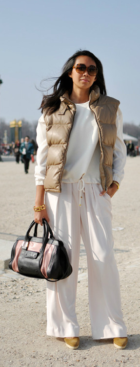 Pink & White, Paris Fashion WeekTrendy  Crew