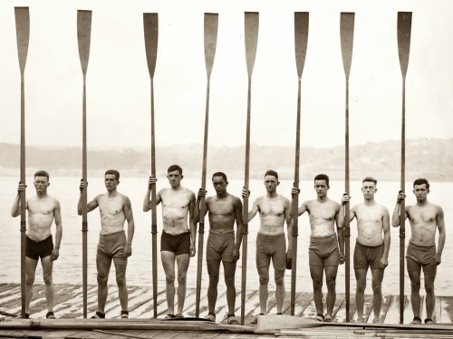 loverofbeauty: Syracuse Varsity Crew  (1920s)