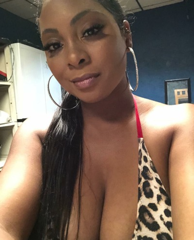 princejazziedad:DeliciouslySexy. Scrumptious. Curvy. BootiDelicious Ma. Ms Queen_Ameliah
